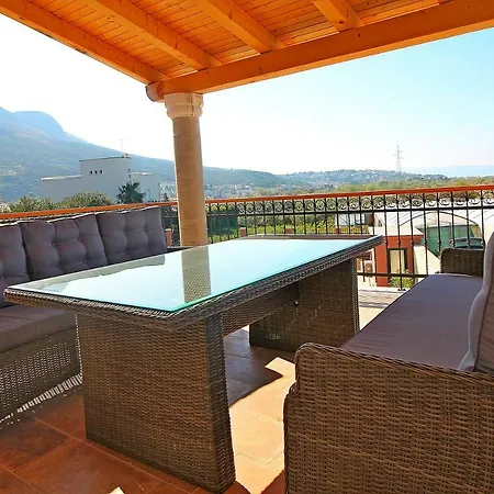 Antura Villa *