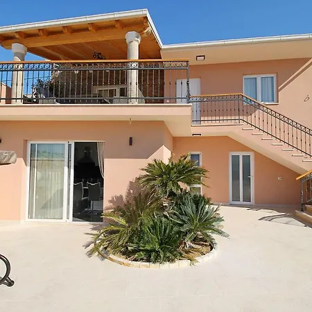 Antura Villa *